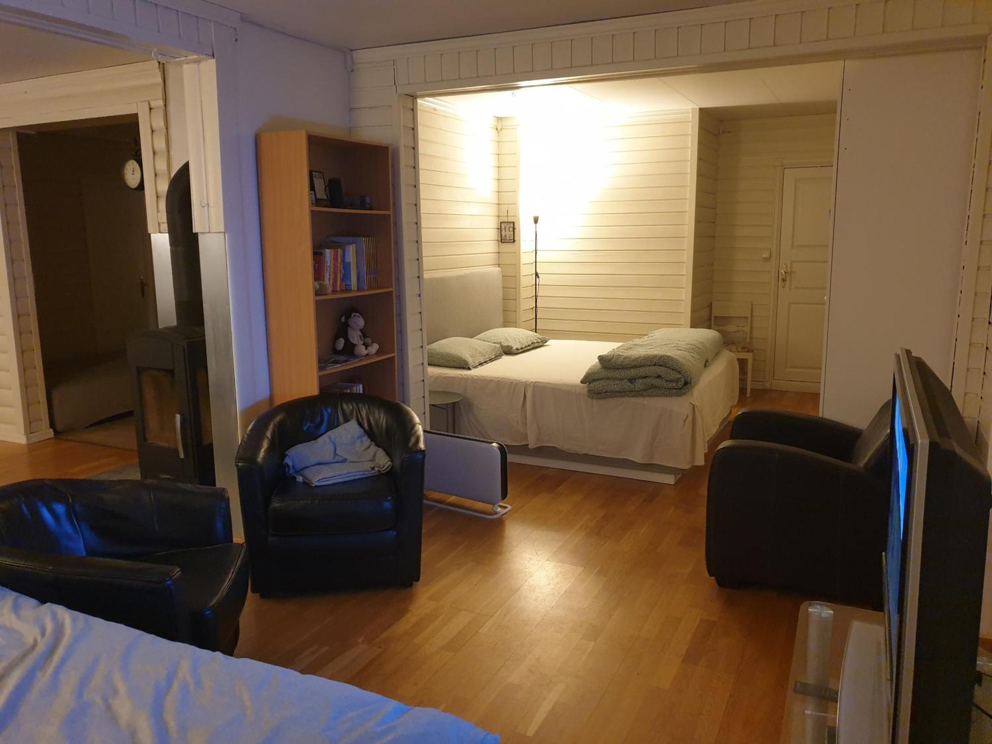 Holiday Home Gol Bilik gambar